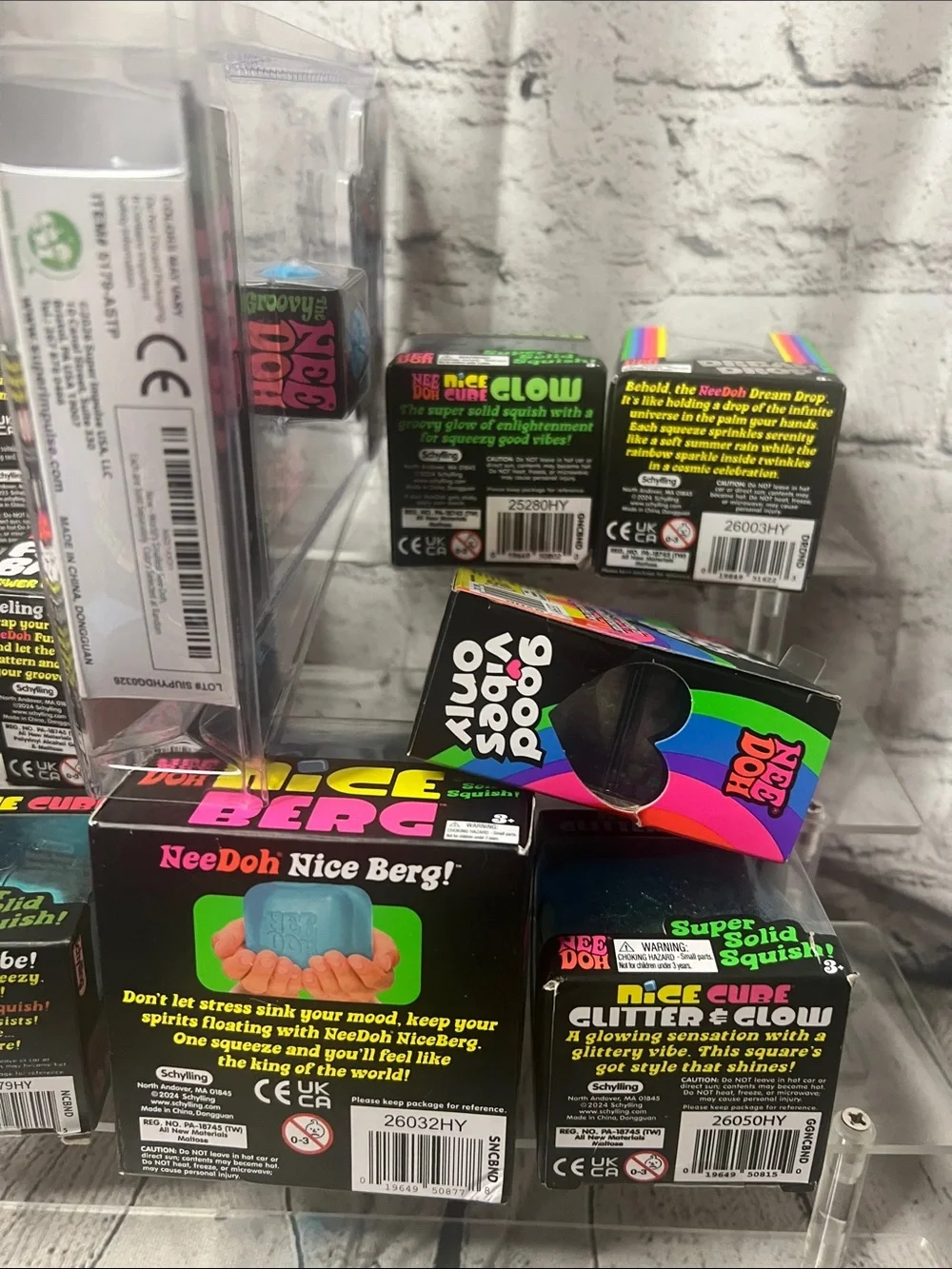BNIB and Sealed! HUGE 10 piece NeeDoh Blue Bundle!!